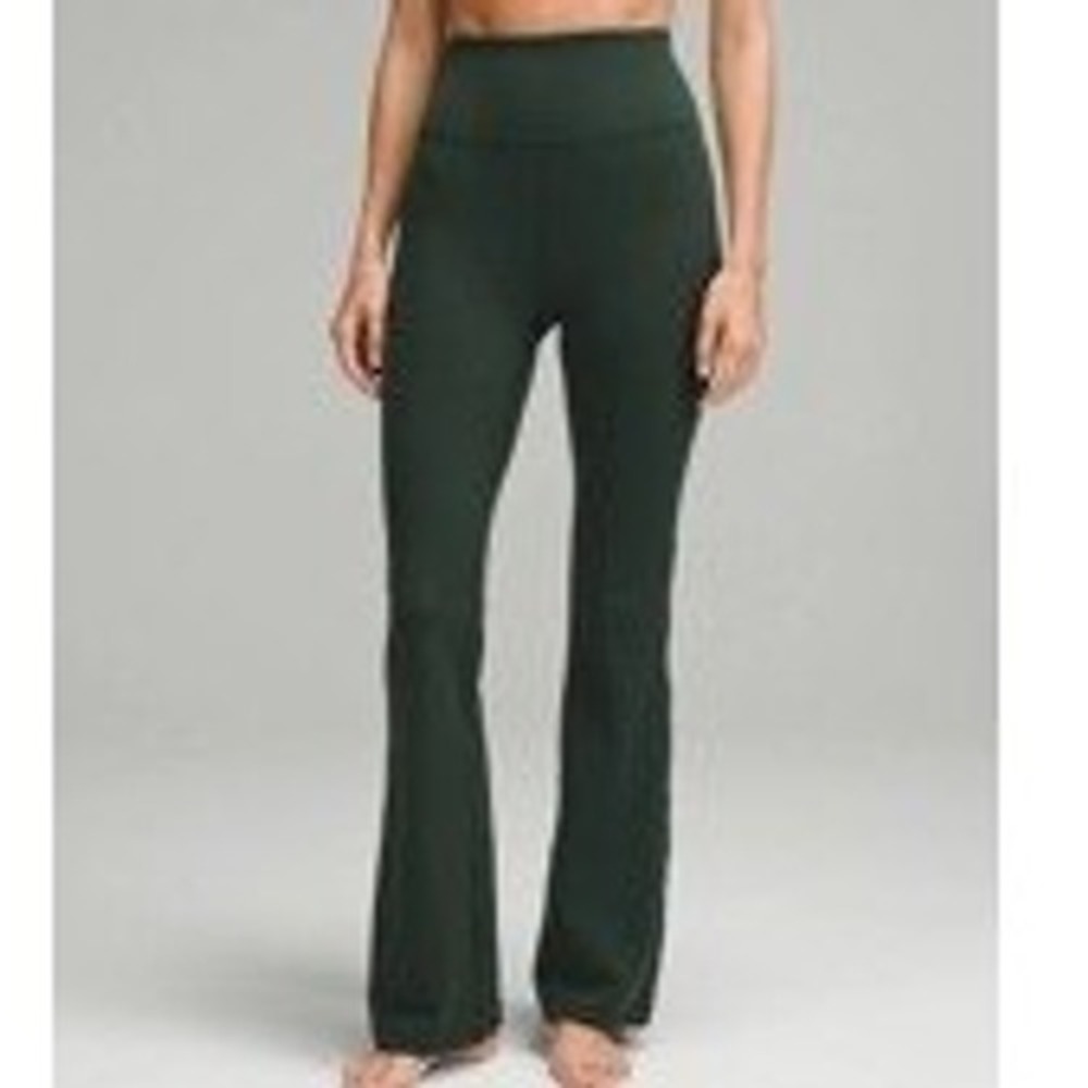 Lululemon Groove Super High Rise Flared Pant 6 Forest Green Nulu Yoga Athleisure